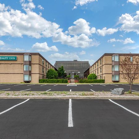 Quality Inn & Conference Centre Midland Exterior foto
