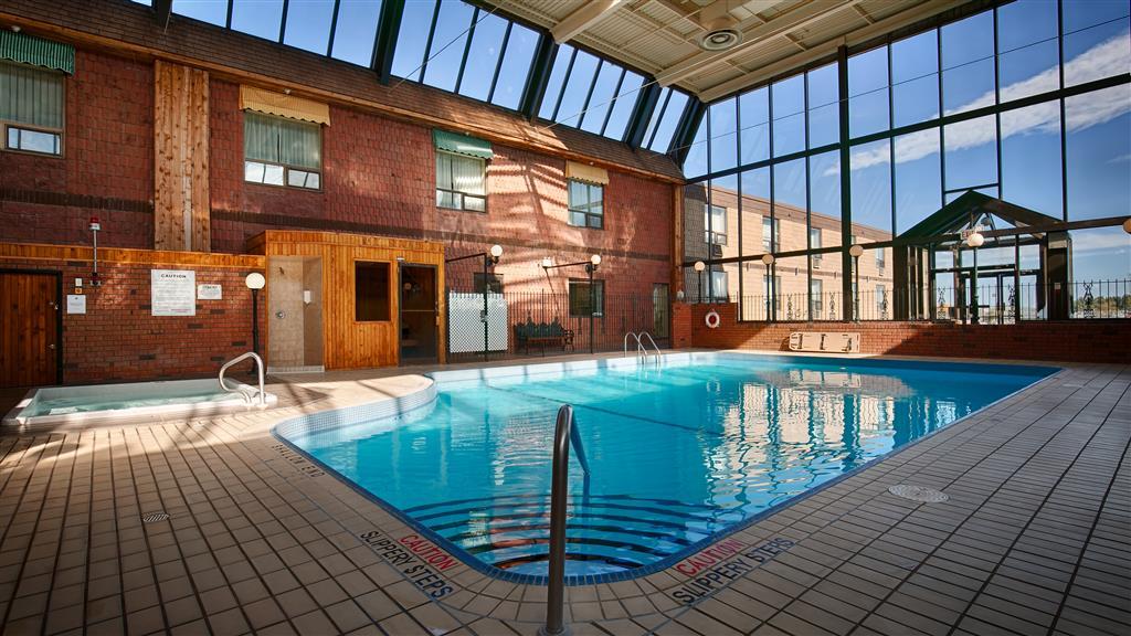 Quality Inn & Conference Centre Midland Exterior foto