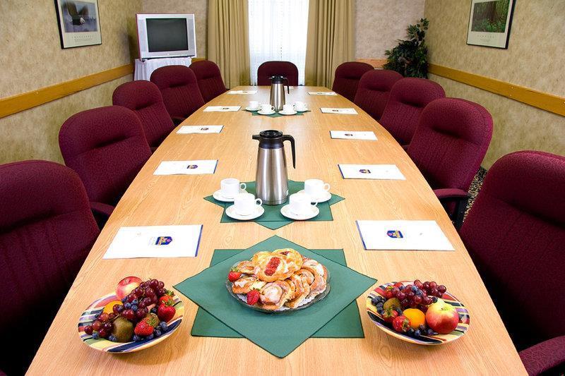 Quality Inn & Conference Centre Midland Einrichtungen foto